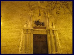 Valencia by night - Parroquia de San Martín